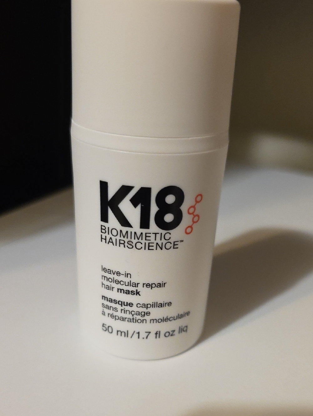 K18 Biomimetic Hairscience Leave-In Molecular Repair Hair Mask - White